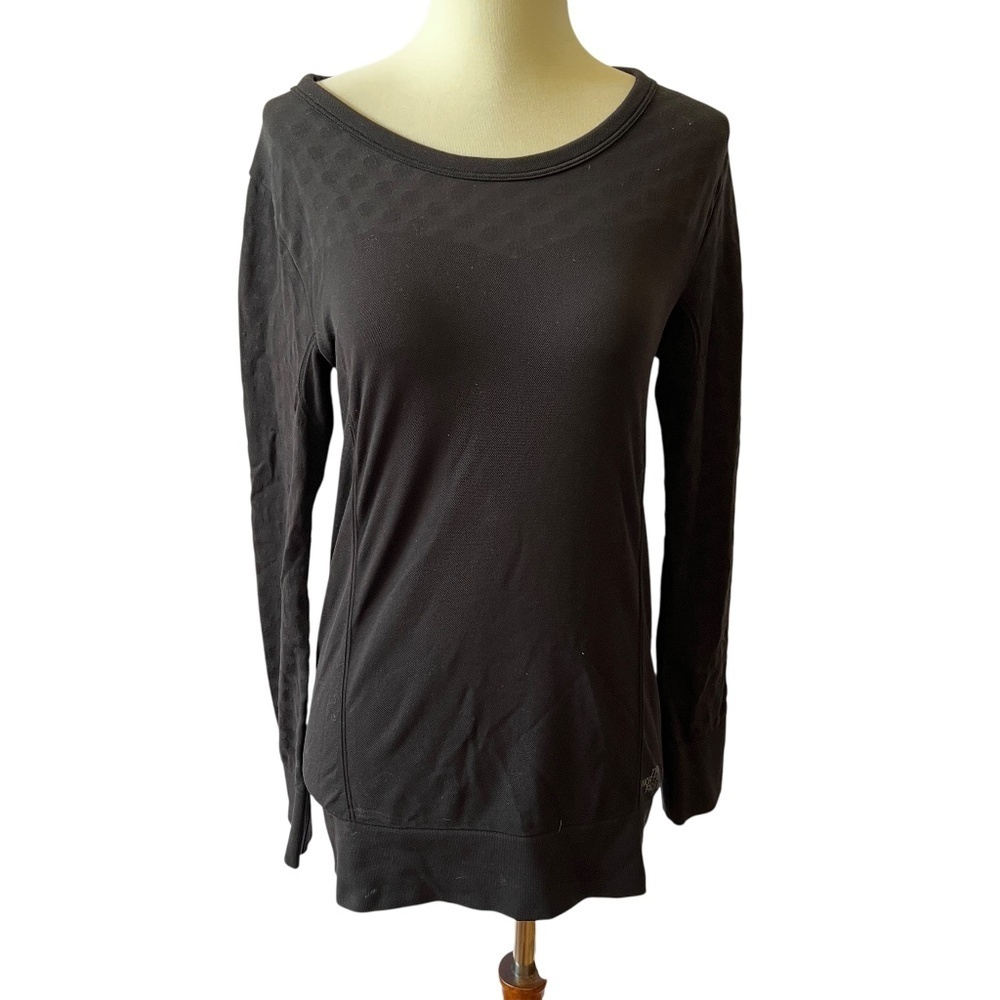 THE NORTH FACE TOP M LS SCOOP NECK ATHLETIC HIKE OUTDOORS PERFORMANCE WORKOUT